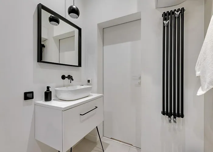 Grand Molo By Grand *